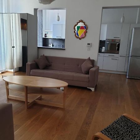 Deluxe Apartment 5P Mm Viena Exterior foto